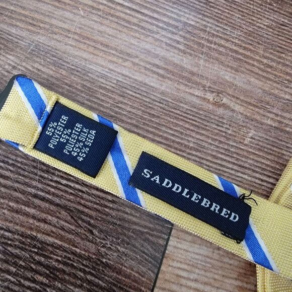 Saddlebred Silk Blend Adjustable Yellow Stripe Bow Tie Excellent Condition - Picture 3 of 7